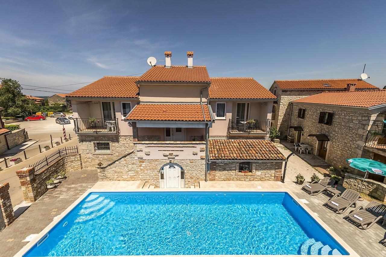 Villa Valtrazza Tar-Vabriga 外观 照片