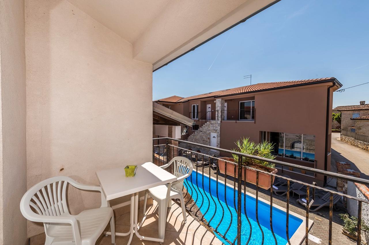 Villa Valtrazza Tar-Vabriga 外观 照片