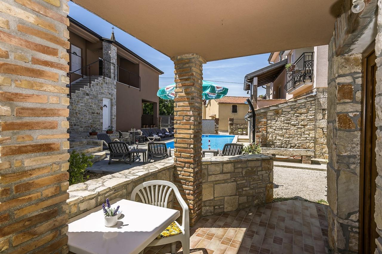 Villa Valtrazza Tar-Vabriga 外观 照片