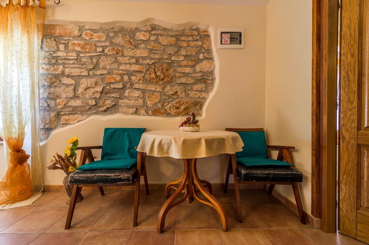 Villa Valtrazza Tar-Vabriga 外观 照片