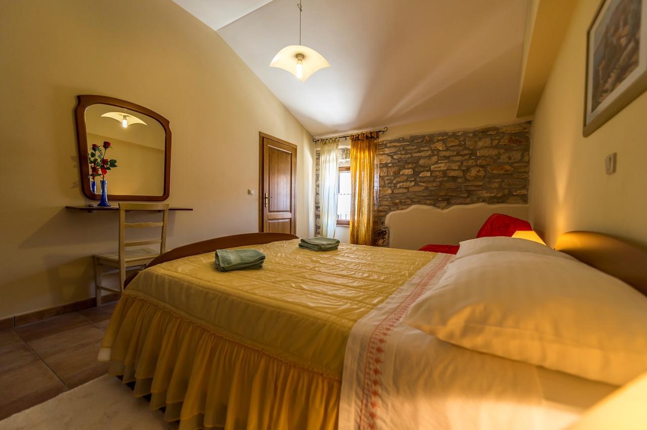 Villa Valtrazza Tar-Vabriga 外观 照片