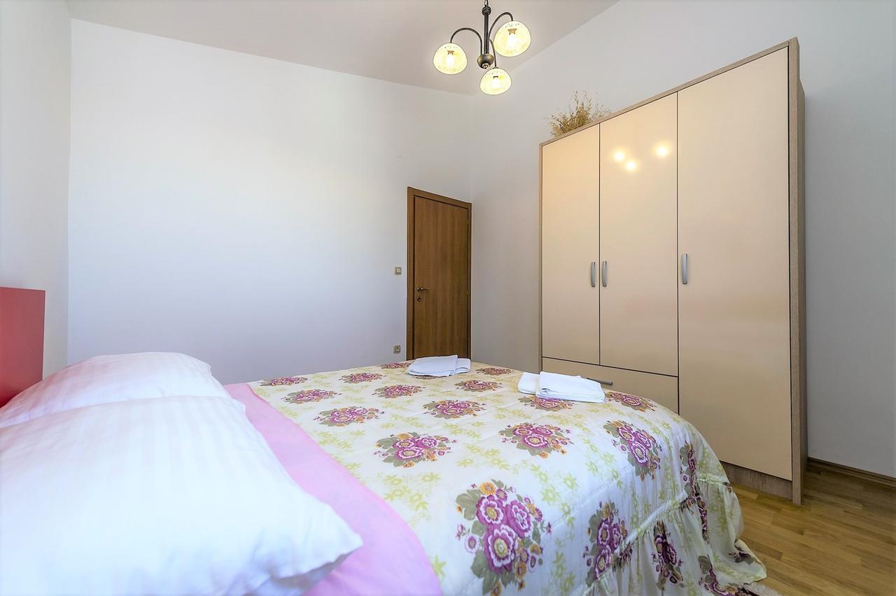 Villa Valtrazza Tar-Vabriga 外观 照片
