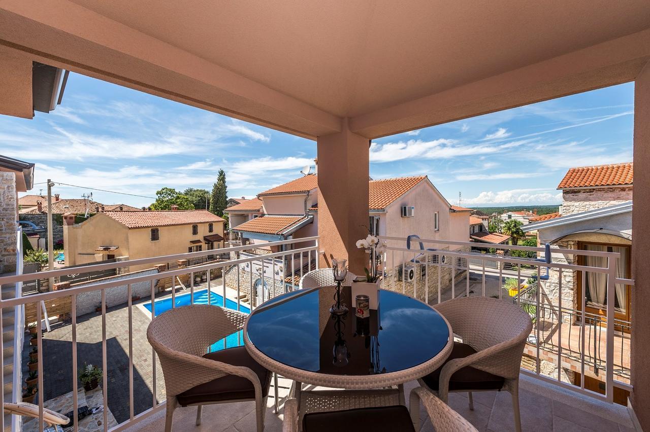 Villa Valtrazza Tar-Vabriga 外观 照片