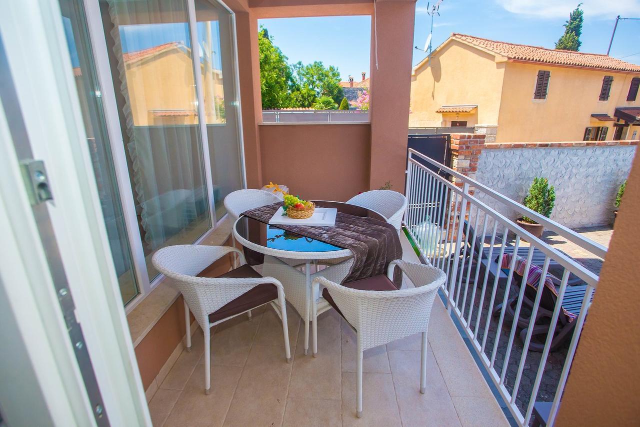 Villa Valtrazza Tar-Vabriga 外观 照片